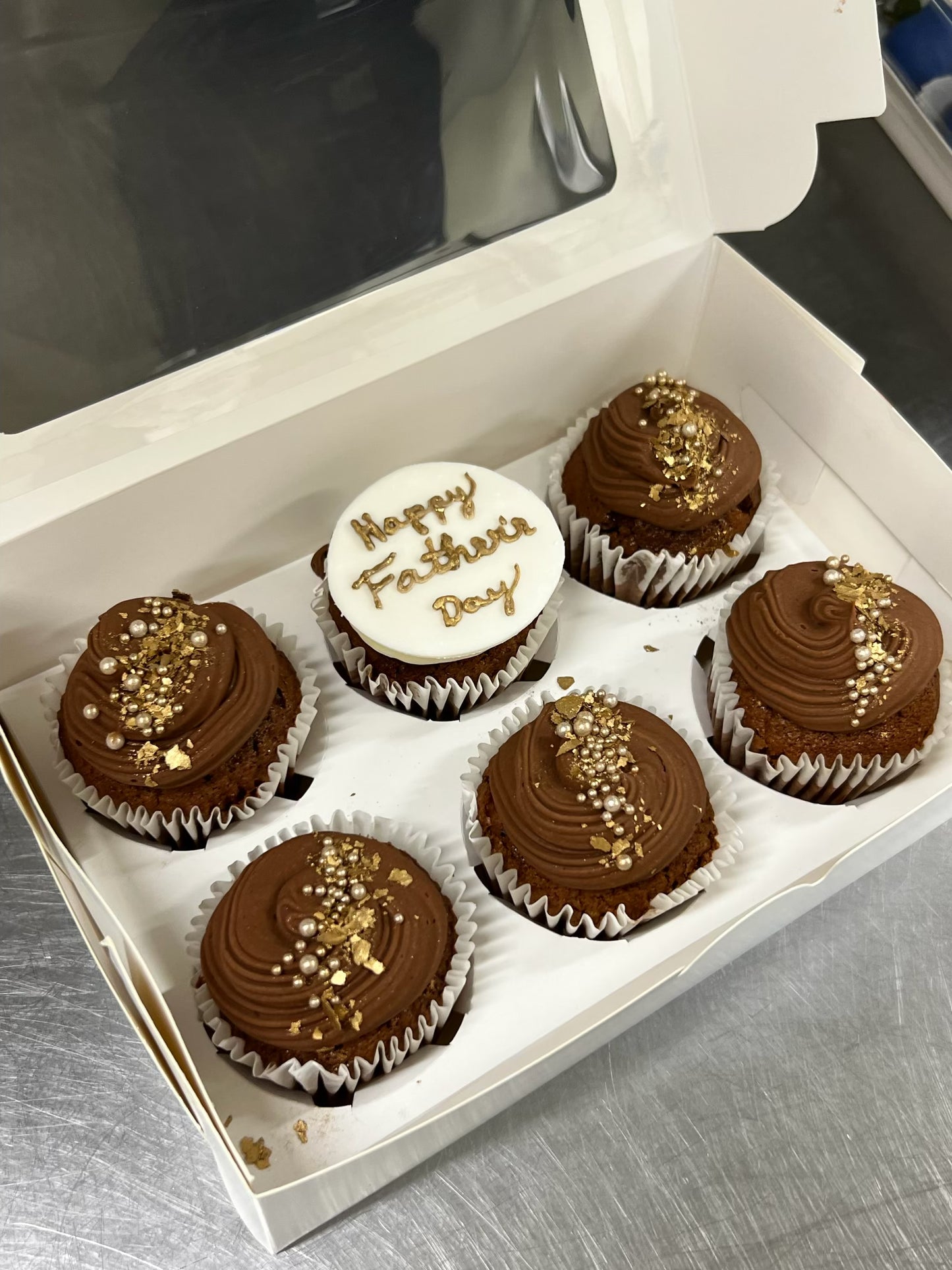 Father's Day Cupcake Box
